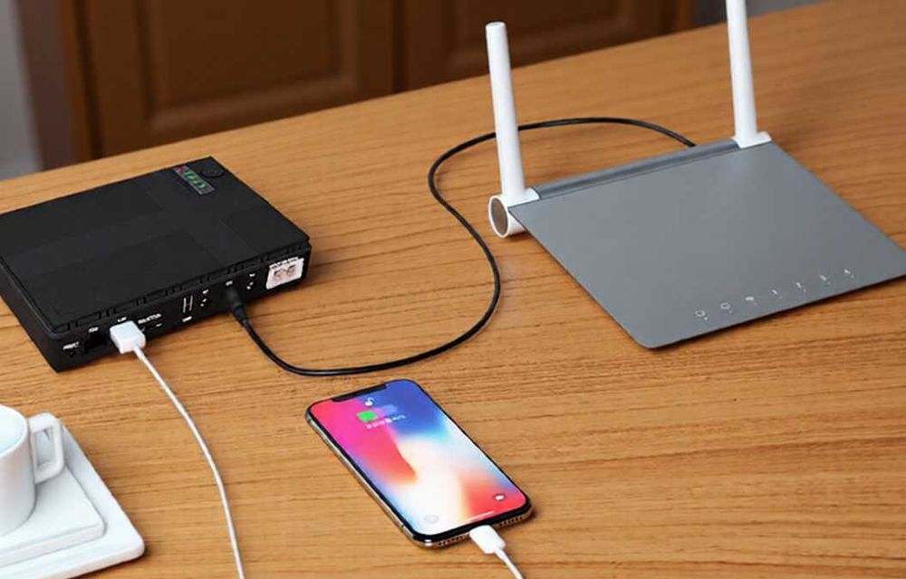 Дбж для роутеру mini-UPS  WI-Fi 12V  9V  5v 10400 mAh