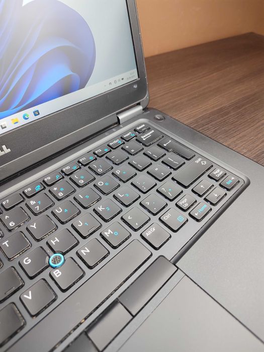 LAPTOP | Dell Latitude | i5 | GeForce 840M | 16GB RAM | 500SSD | Win11