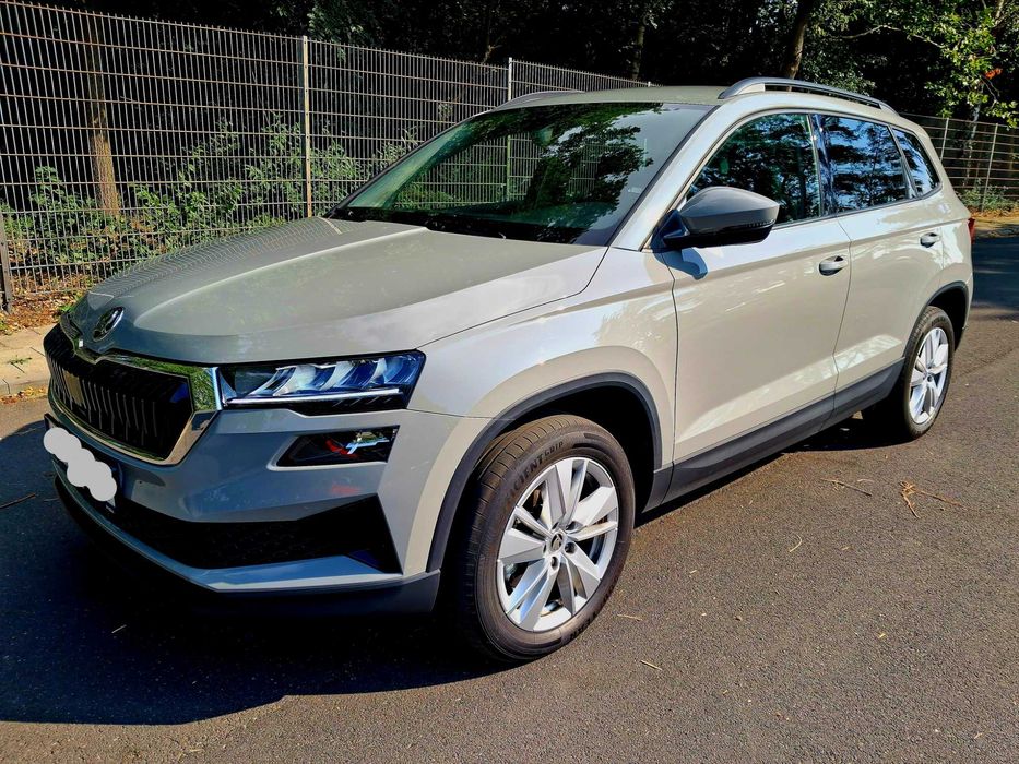 Wynajem auta na Śląsku, wynajem długoterminowy,SUV Skoda Karoq bez bik