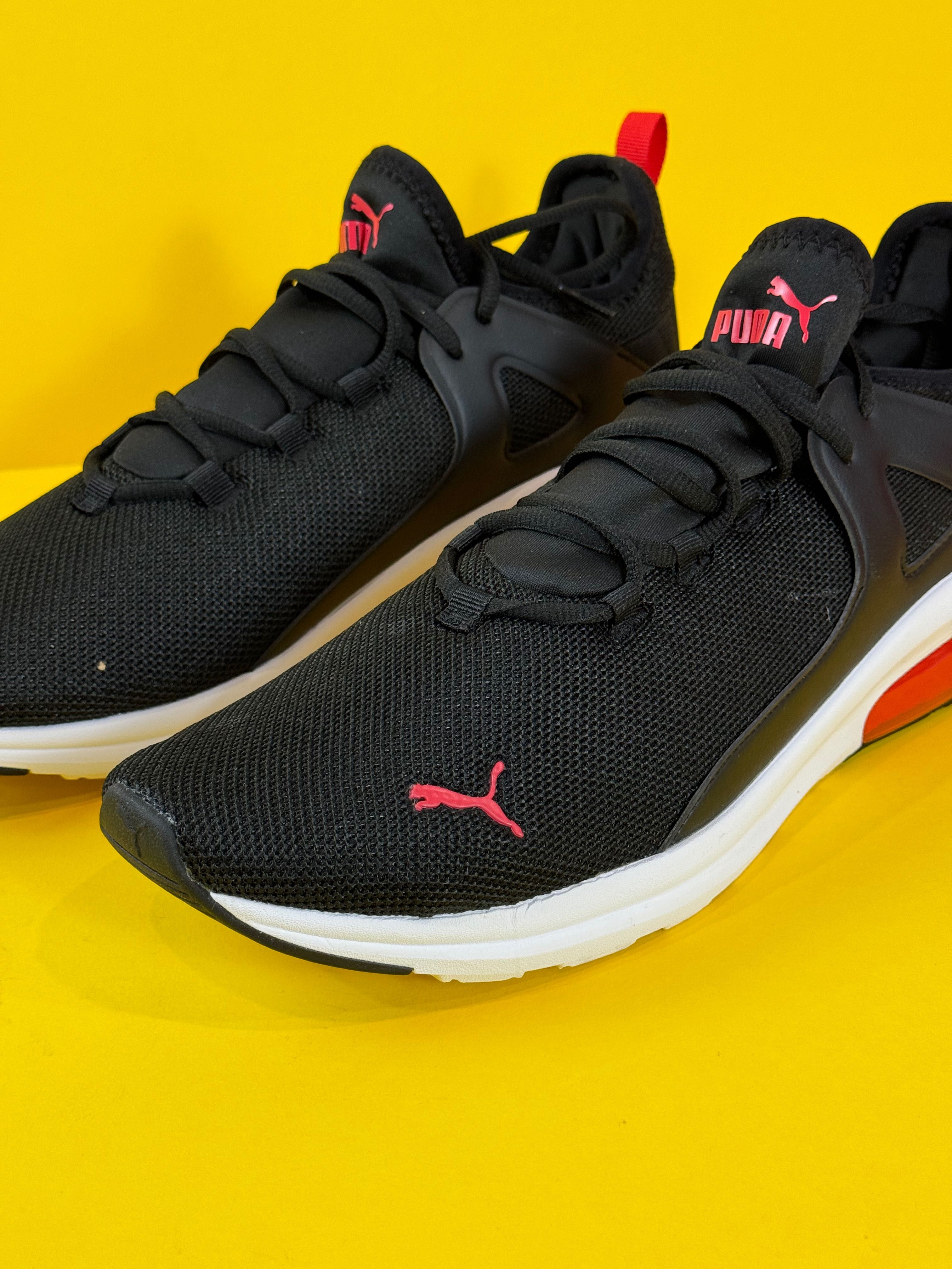 Чоловічі легкі кросівки PUMA Electron 44.5, 46 розмір