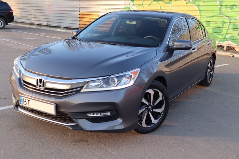 Автопрокат CATCAR у Миколаєві.  Оренда авто.  Прокат авто.