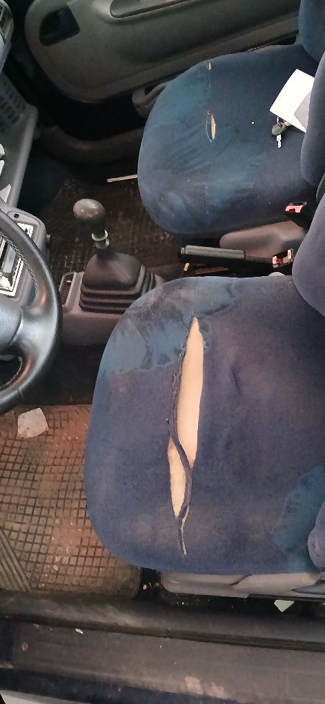 Renault twingo 1.3 gasolina