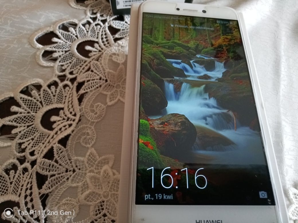 Telefon HUAWEI P9 lite 2017