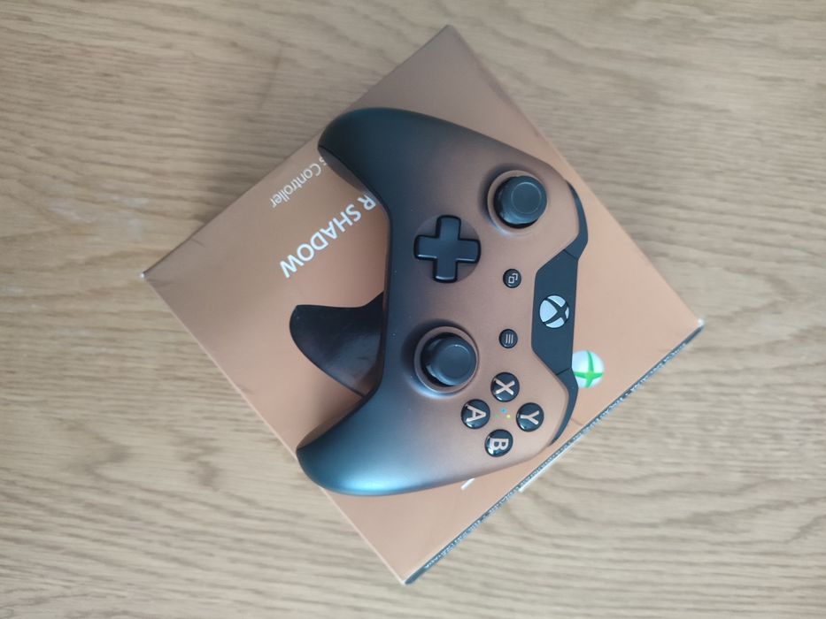 Oryginalny Pad Xbox Cooper Shadow UNIKAT