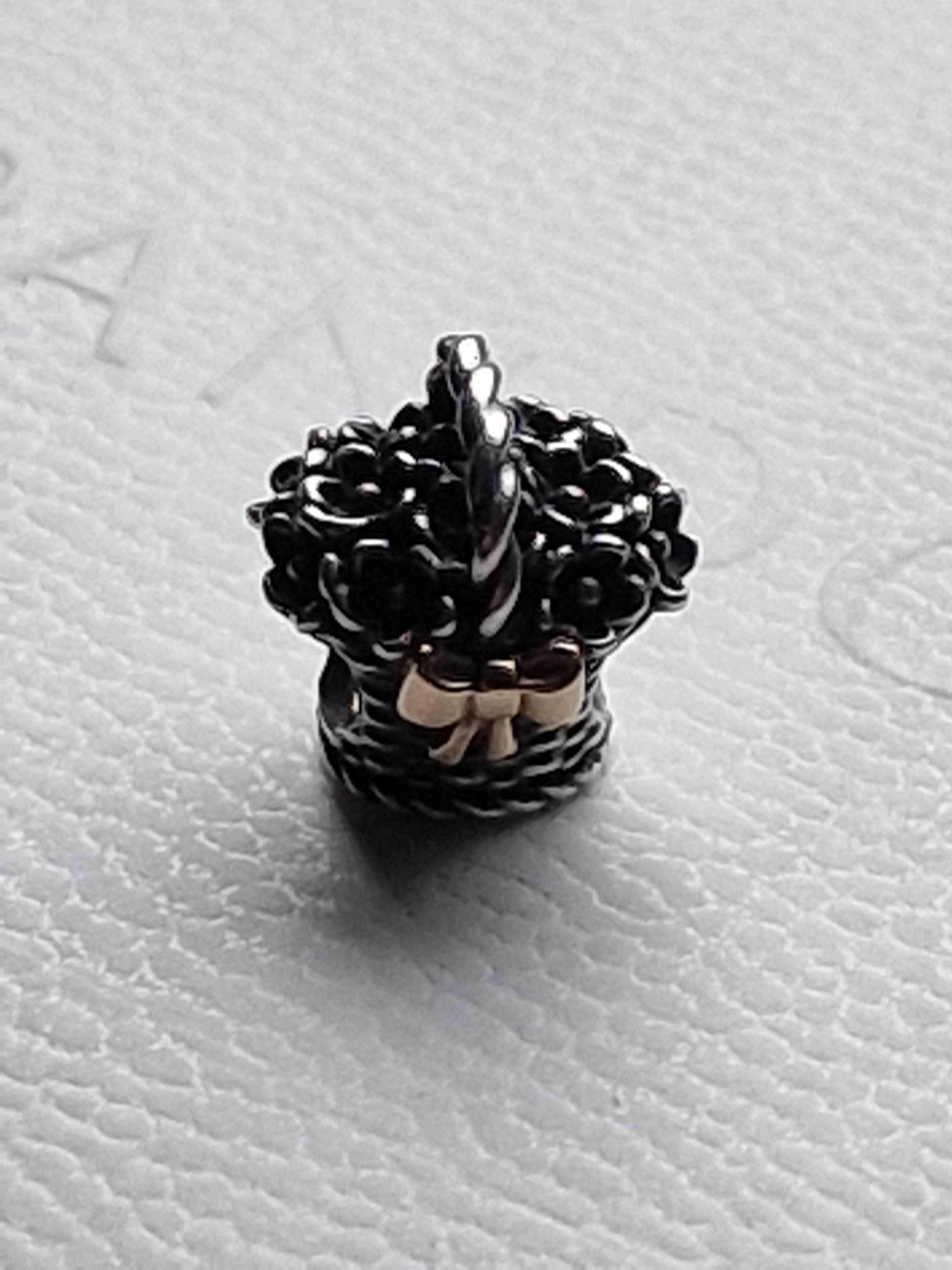 Oryginalny  Charms  tt Pandora 790960 Kosz z kwiatami