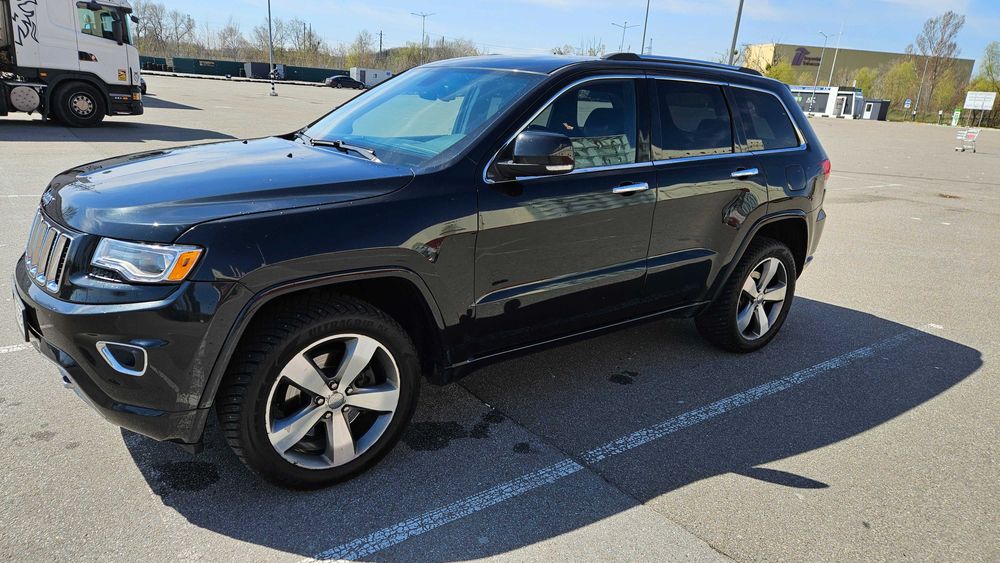 ПРОДАМ Jeep Grand Cherokee 5.7 HEMI на пневмі 2014
