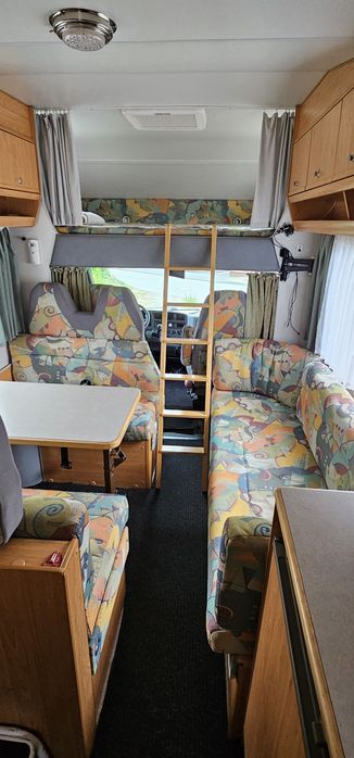 Kamper Fiat Ducato Knaus 2.8idtd 6 osobowy