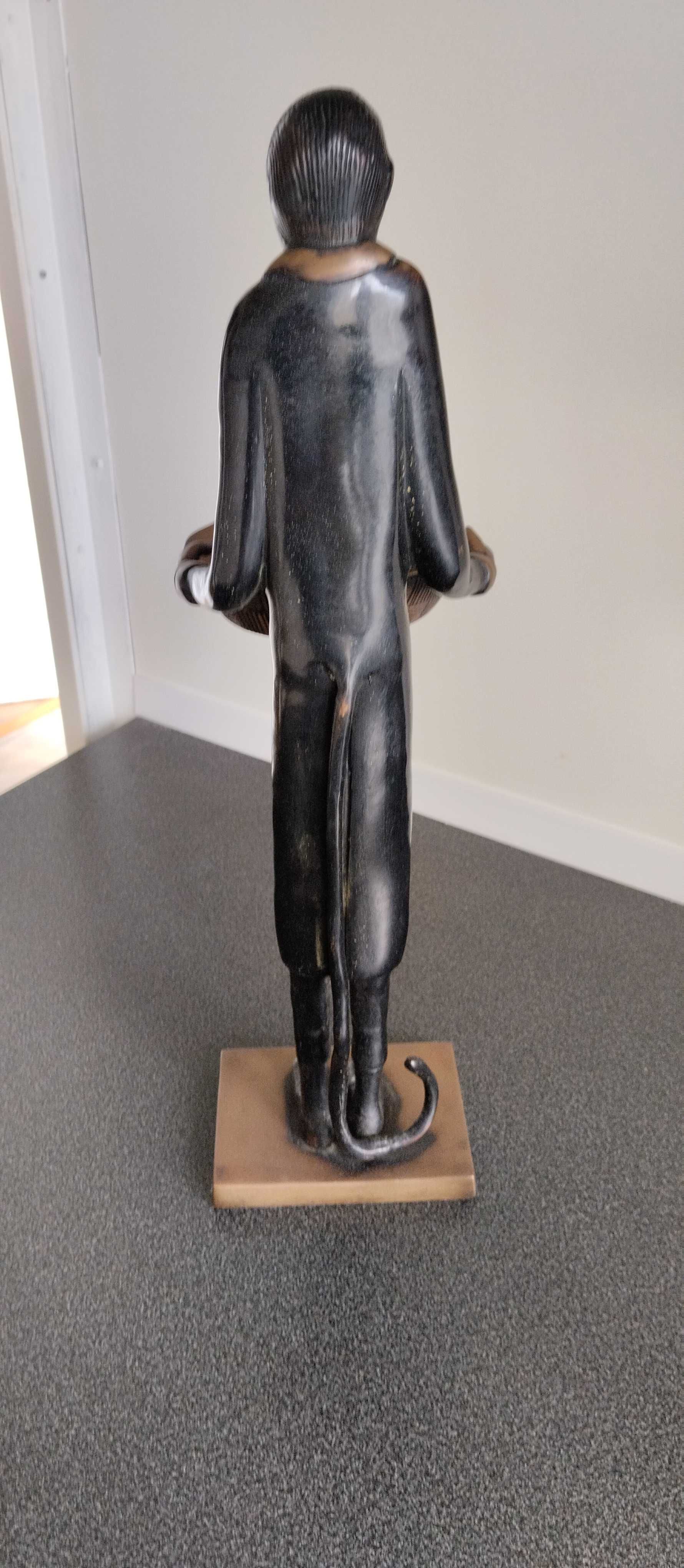 Macaco humano, estatueta bronze.