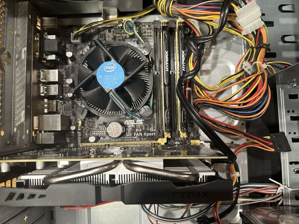 Компютер Core i5 з монітором 21,5” , клавіатура , мишка, принтер
