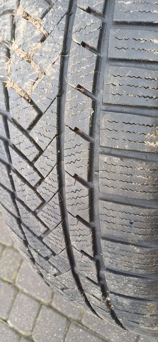 Opona zimowa continental 1szt