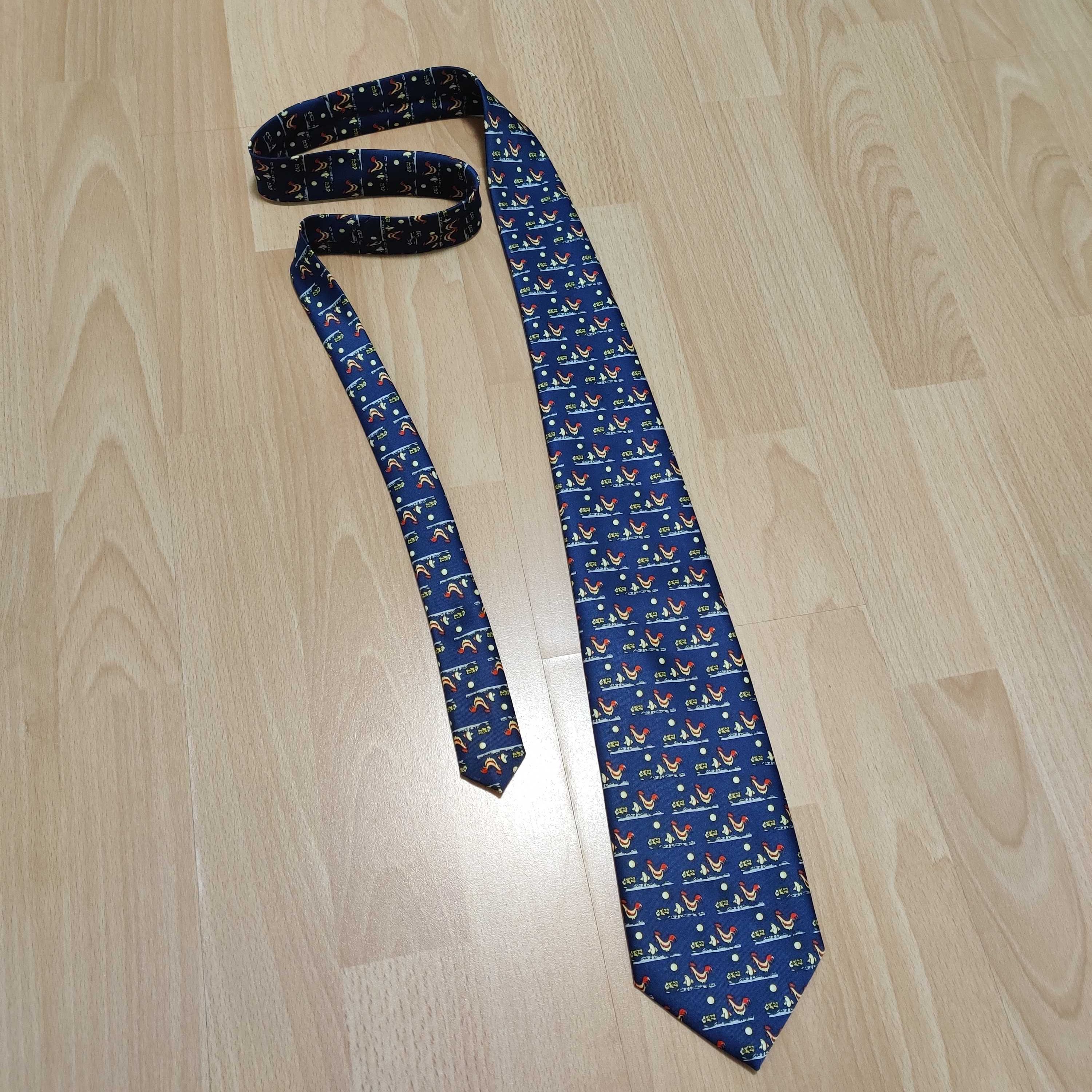 Краватка з півниками, Італія