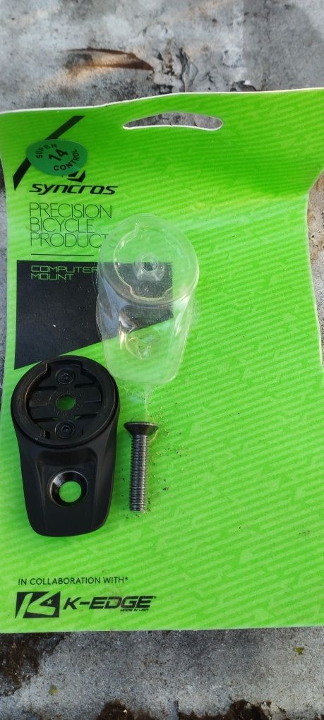 Suporte de GPS syncros.