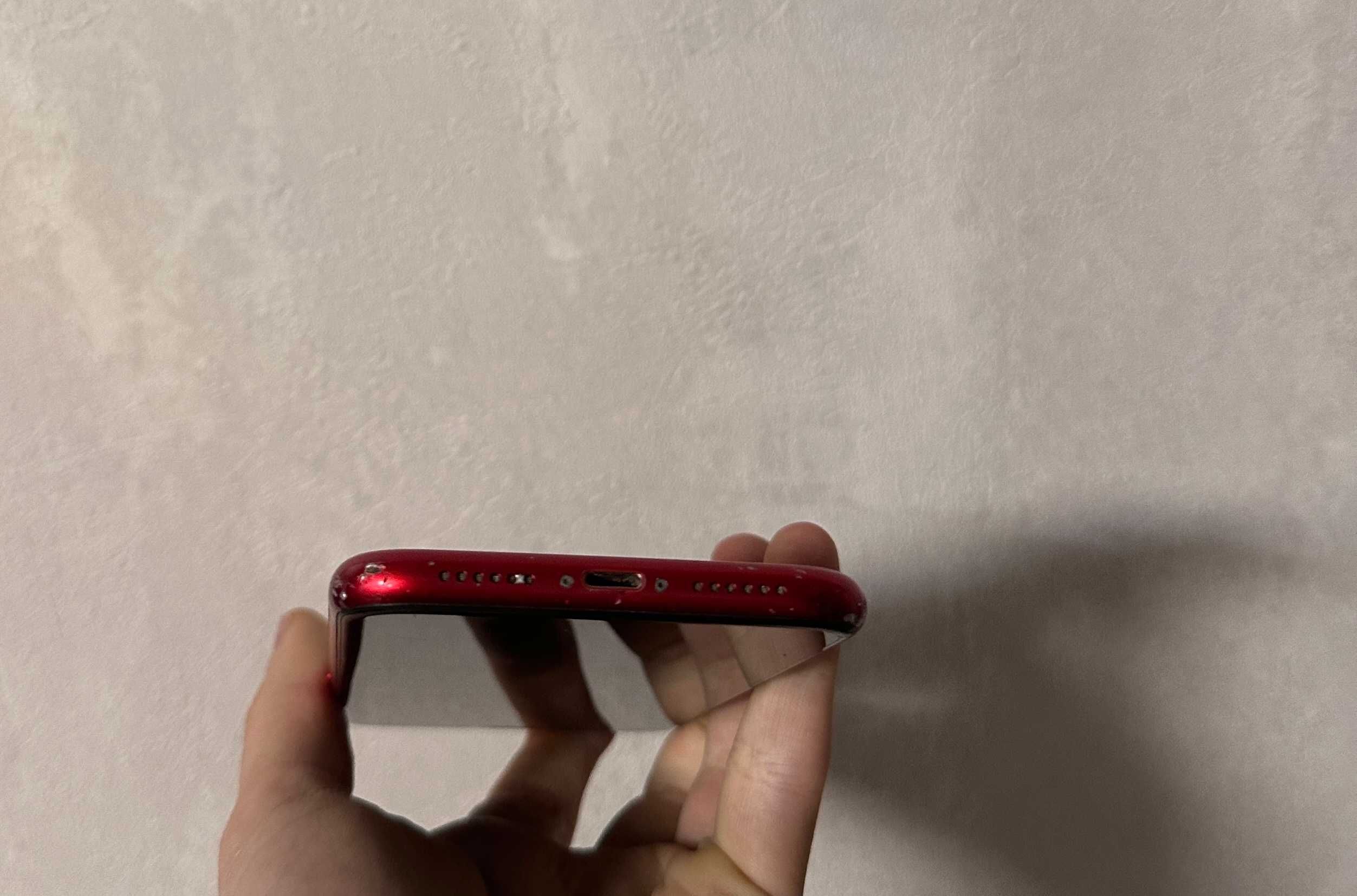 iPhone 11 64GB Red Neverlock