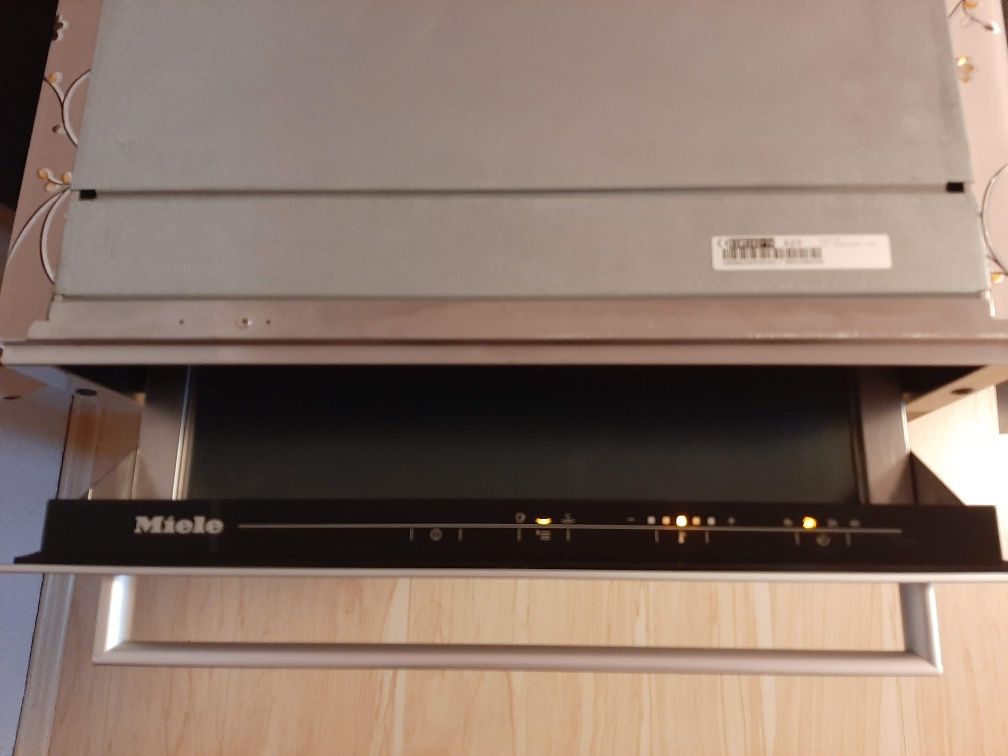 Szuflada grzewcza do podgrzewania MIELE ESW 5080-14