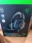 Продам навушники Razer