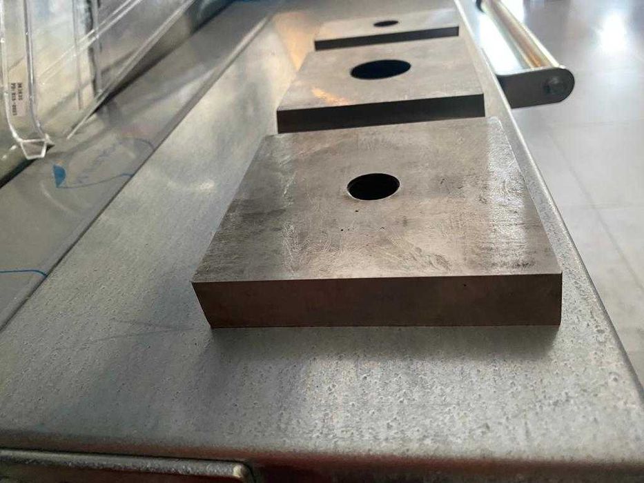 Nóź do nożyc elektrycznych ZREMB NM4-40 FAMAZ gilotyna mechaniczna