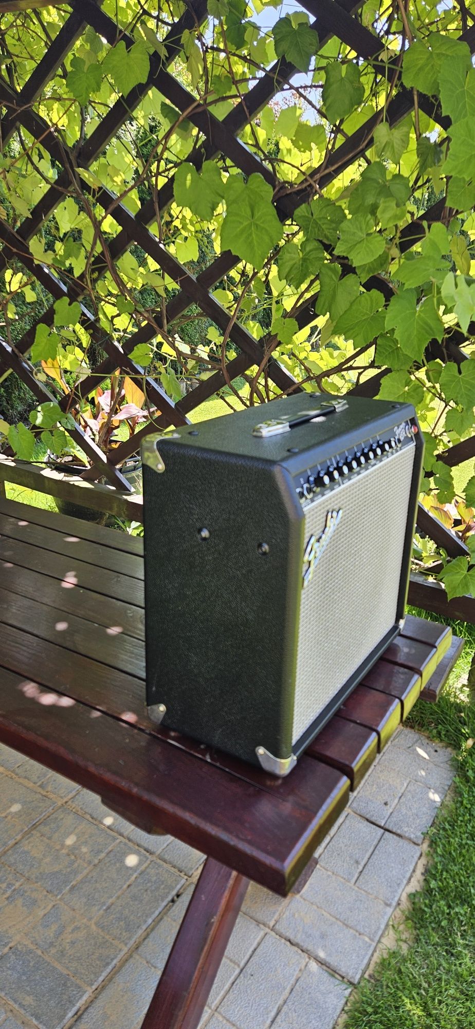 Wzmacniacz  gitarowy fender frontman  65R