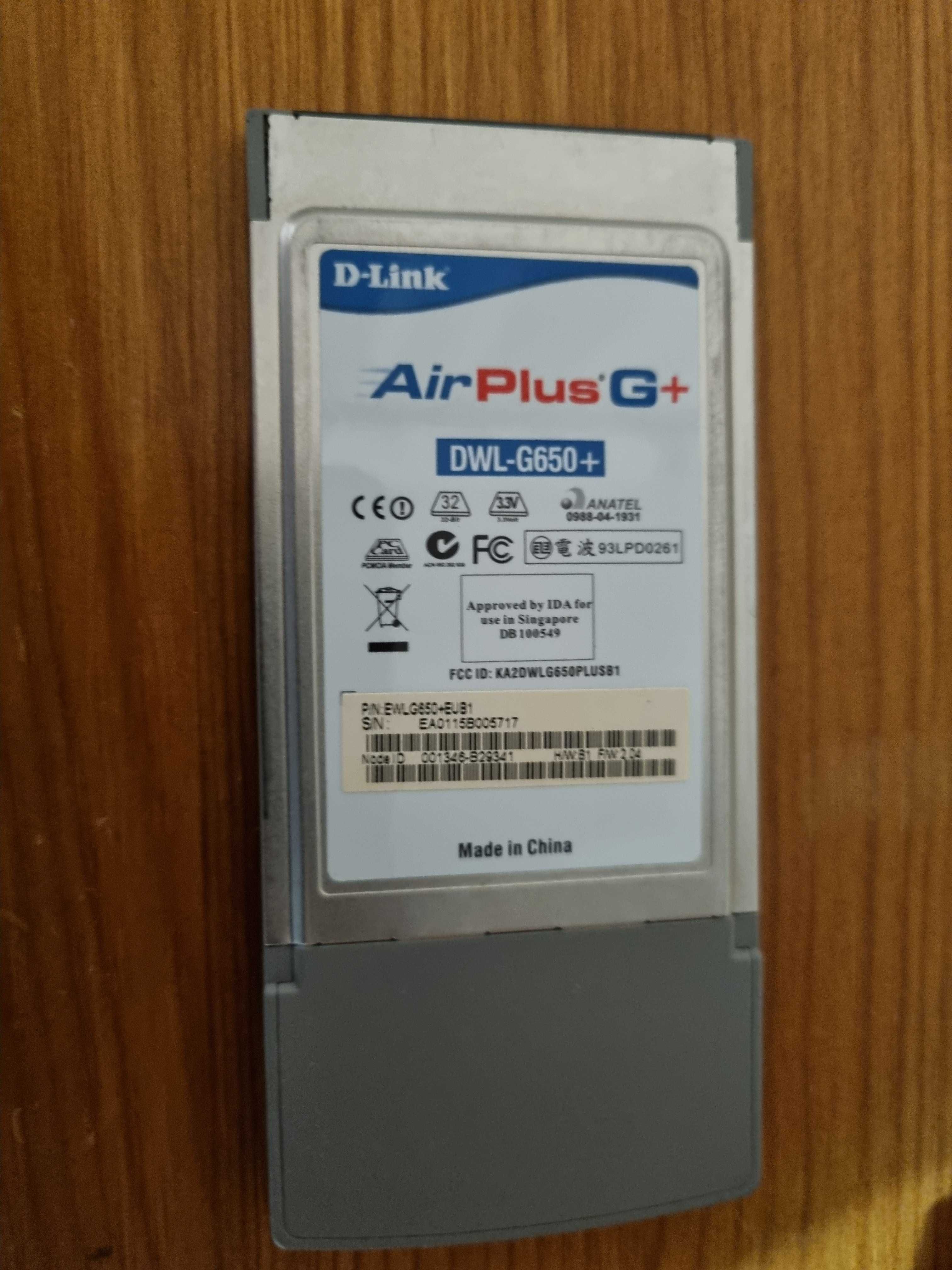 Placa de rede  CardBus/PCMCIA marca D-Link