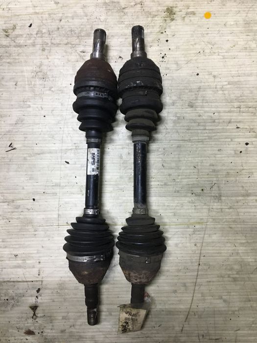 Полуось привод шрус піввісь Opel Astra H 1.7 DIESEL.