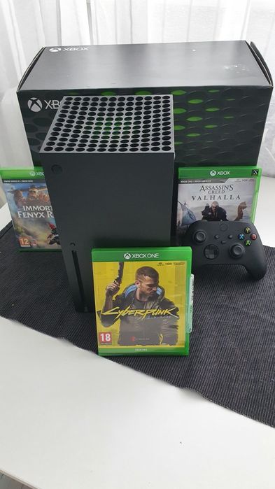 Xbox Series X komplet pad i 3 hity / długie gry. Stan BDB!