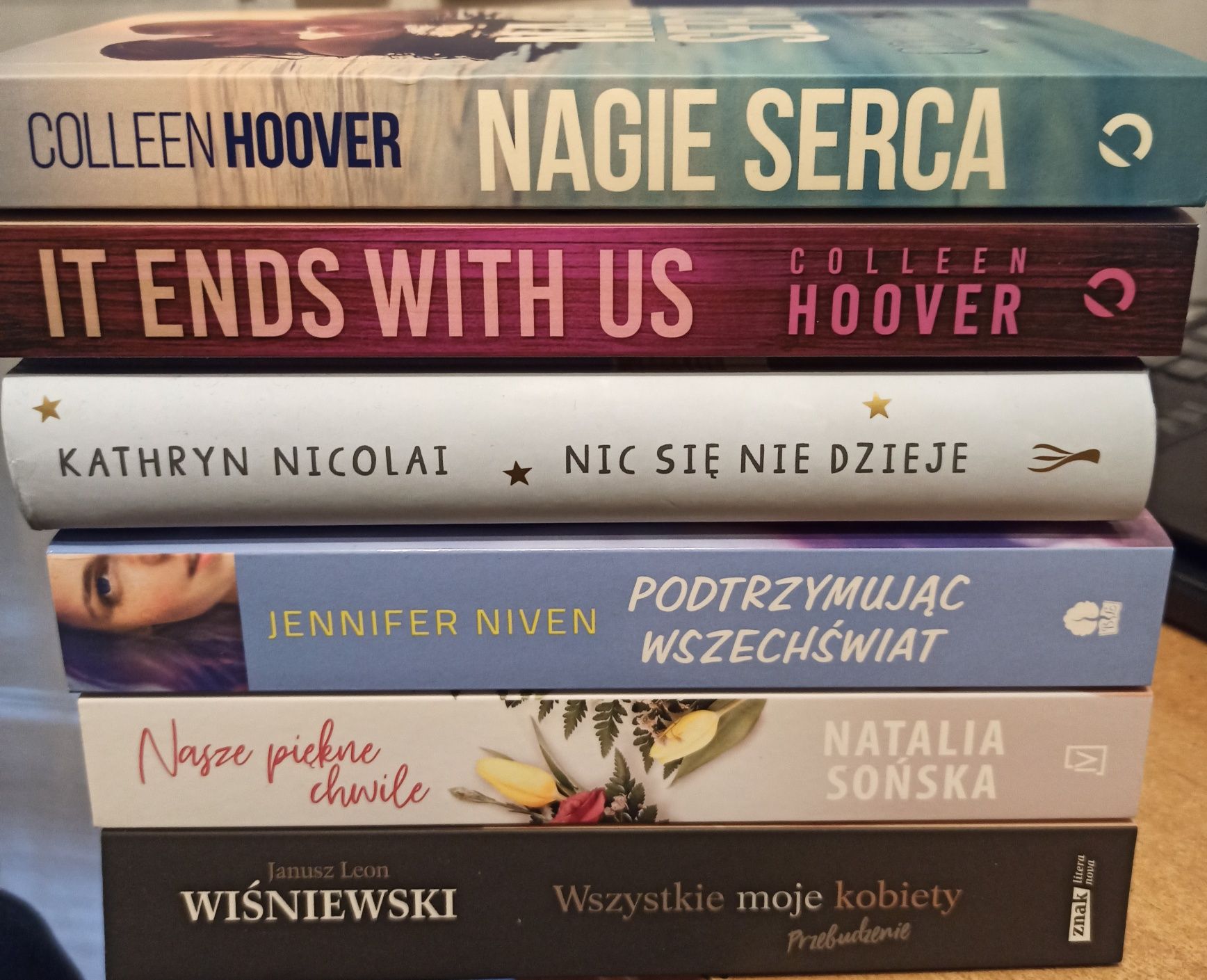 Zestaw 6 nowych książek, Hoover, Wiśniewski, Sońska, Nicolai, Niven