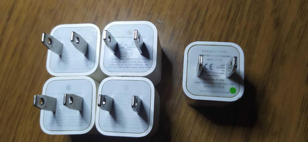 Зарядное устройство/адаптер Apple A1385 1xUSB, 5V/1A цена за 5 штук