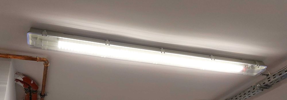 Lampa LED hermetyczna IP65, zasilanie 12V lub 24v, nowa