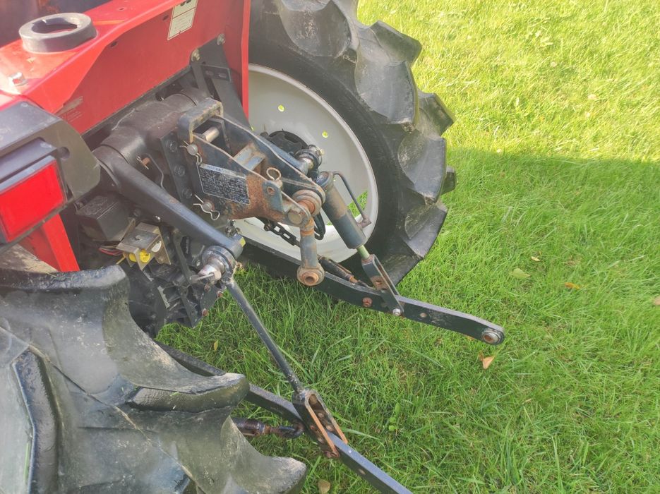 Traktorek ogrodowy yanmar f200/af24 ładowacz czołowy tur