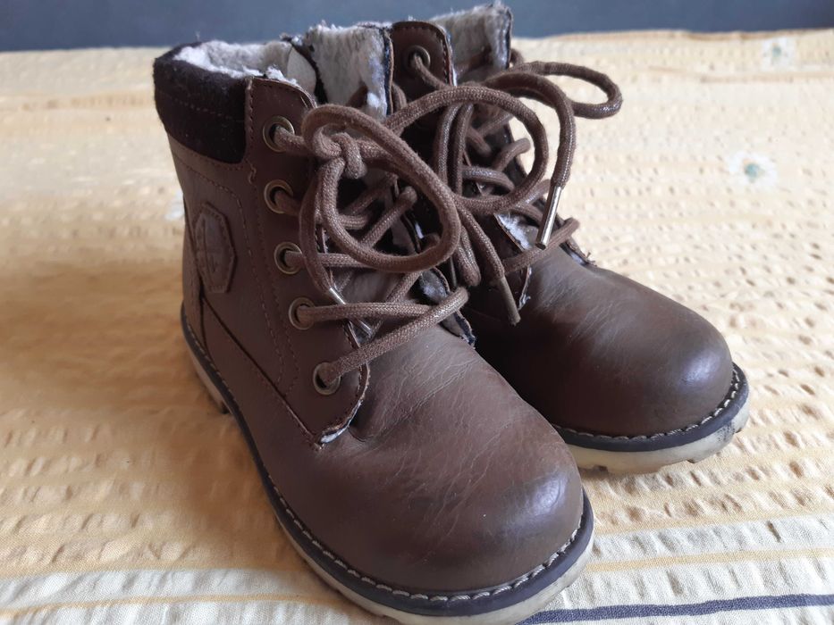 Kozaki chłopięce brązowe - rozmiar 28