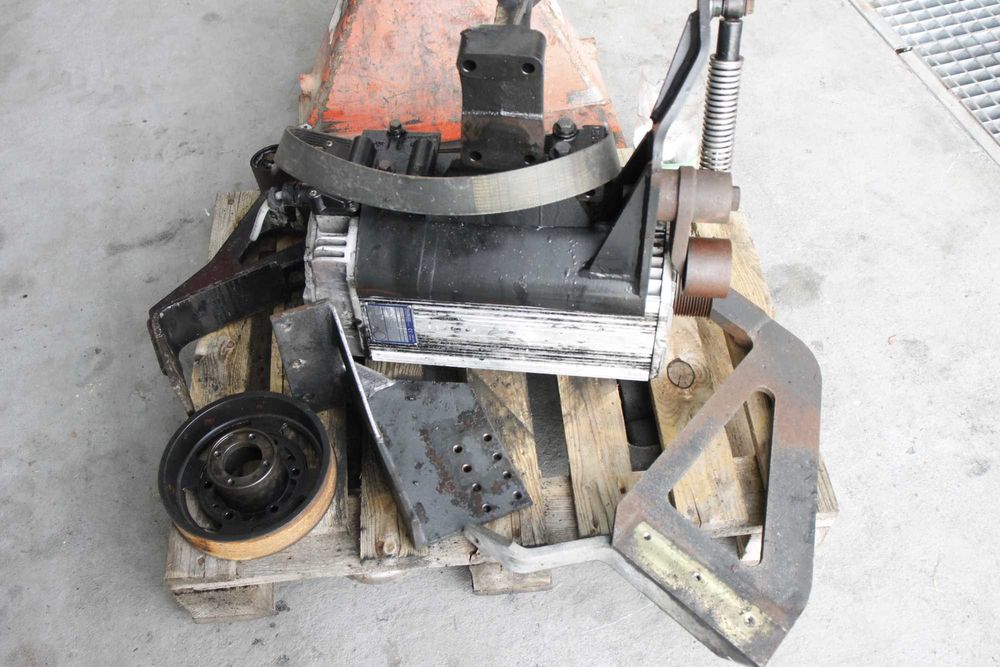 Man TGM 6.9 240 D0836 12.240 generator frigoblock g17 prądnica 400v