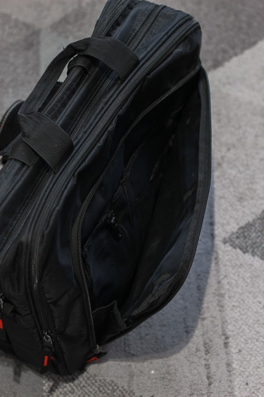 Torba na laptopa 2 w 1(torba/plecak)