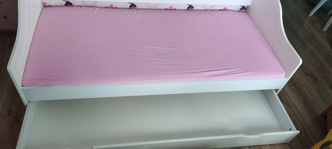 Sprzedam łóżko dziecięce  180x80