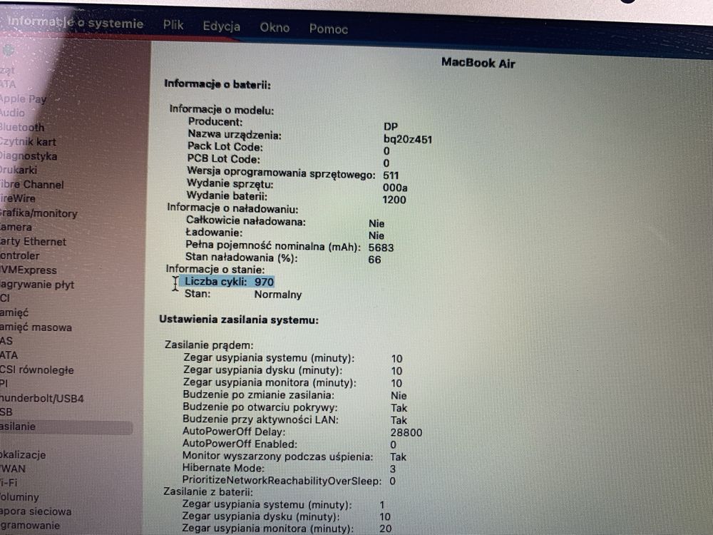 Laptop Apple Macbook Air A1466 i5 8GB RAM DDR3 MacOS Big Sur ładowarka