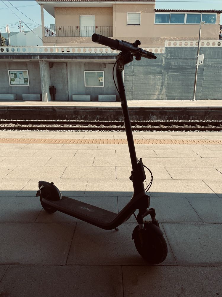 Trotinete Elétrica SEGWAY-NINEBOT E2 II