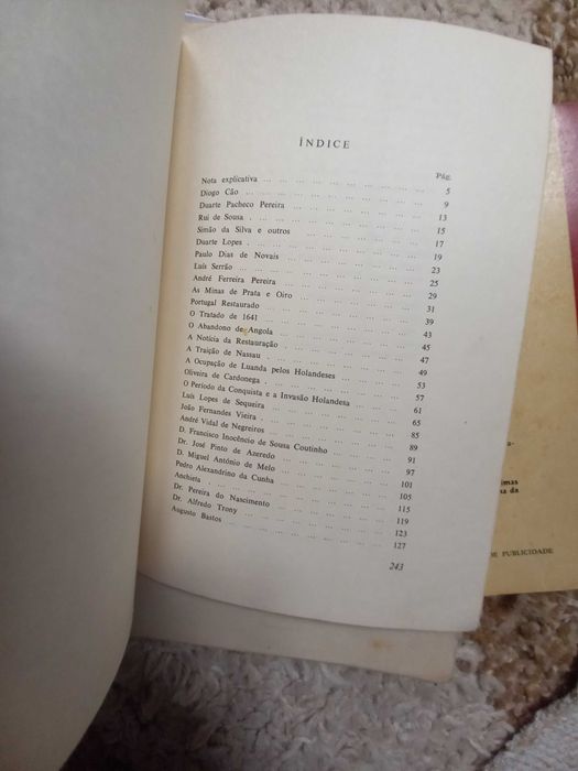 Livros antigos sobre Angola conjunto barato