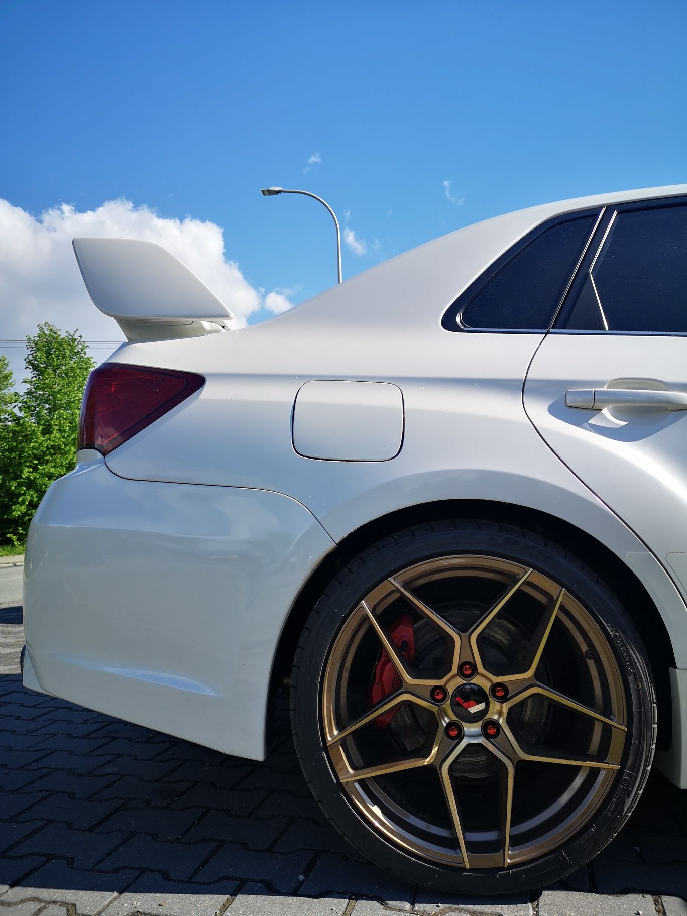 Felgi Japan Racing JR34 19" 19x8,5" 19x9,5" Kia Stinger GT