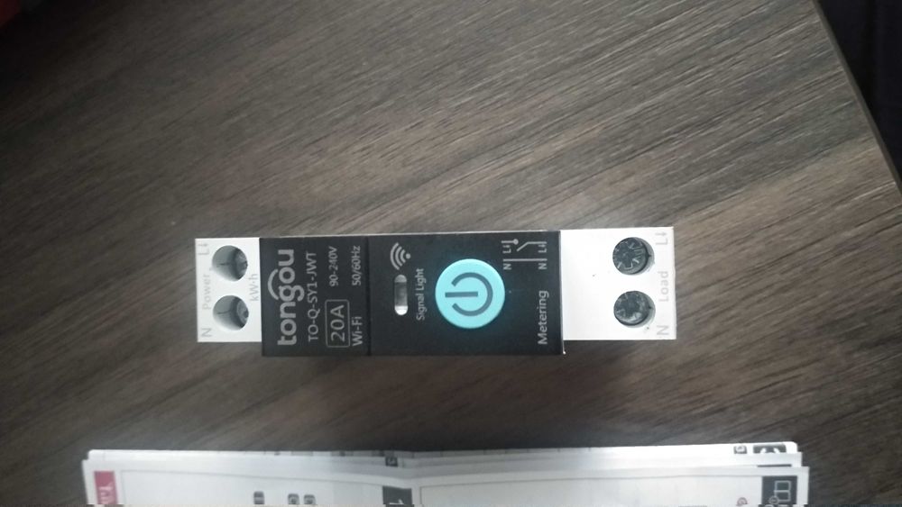 Tuya WiFi inteligentny wyłącznik 20A bezpiecznik z pomiarem.Smart Home