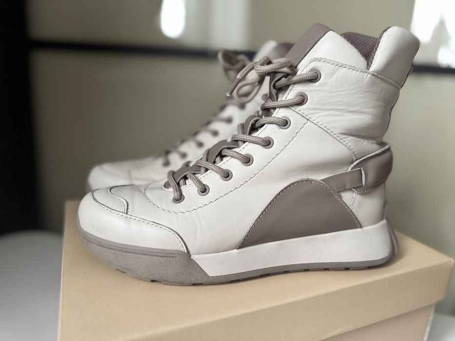 Жіночі зимові ботинки 37р