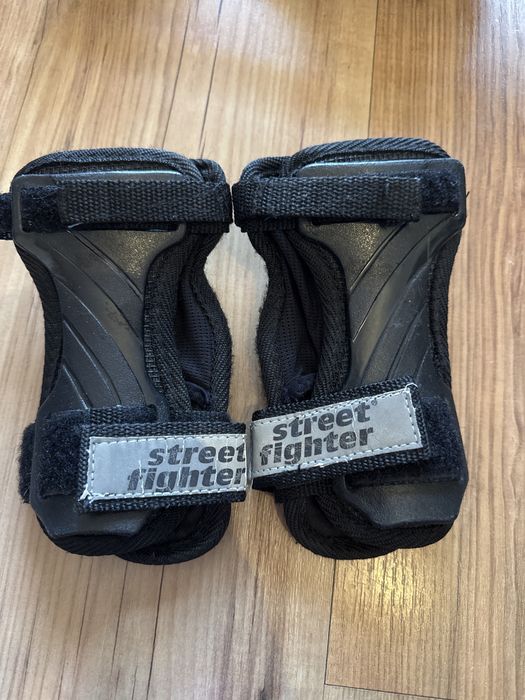 Ochraniacze na nadgarstki