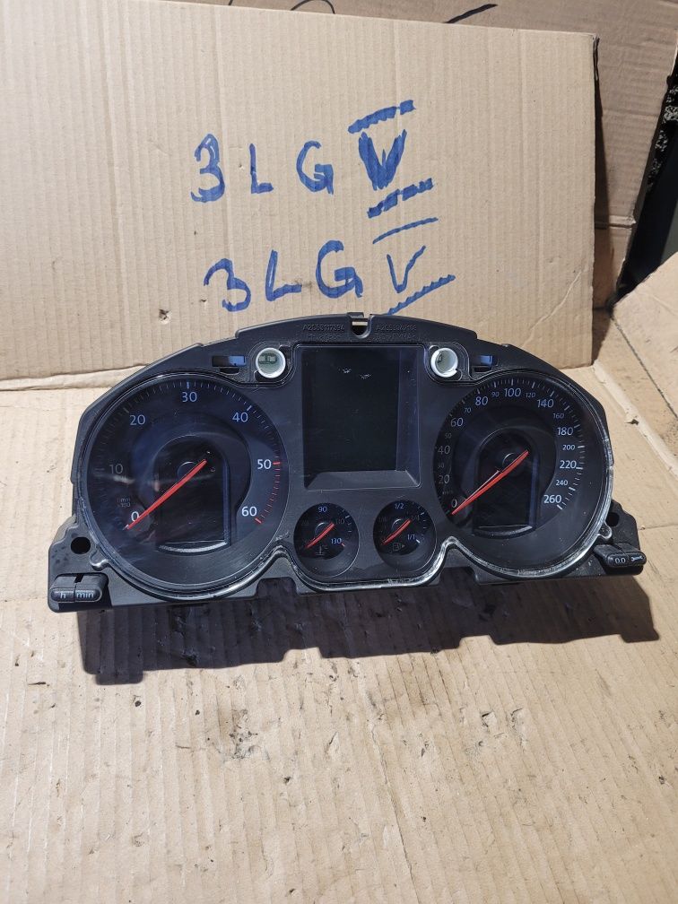 Licznik zegary vw Passat b6 diesel 2008r Siemens VDO
