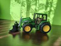 Traktor  John Deere Bruder