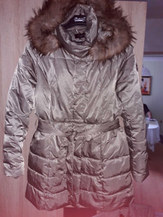 Kurtka zimowa Monnarii kolor khaki z odpinanym kapturem