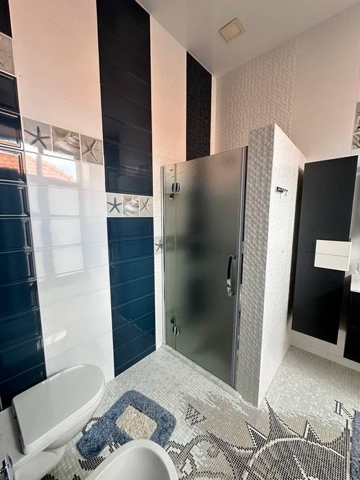 Оренда здам гарний будинок  бассейн  два гаража