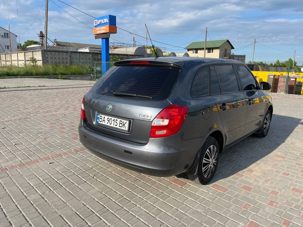 Продам Skoda Fabia 1.4 Газ 4