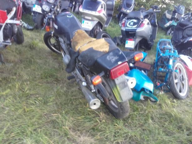 suzuki gsx400 gsx 400 silnik lagi gaźniki moduł bak kranik koło części