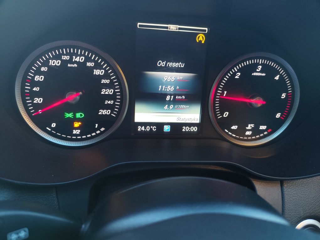 Mercedes W 205 C 180 bezwypadkowy Full-Led orginalny lakier.