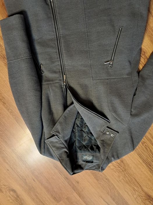 Płaszcz damski zimowy klasyczny