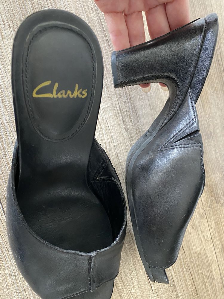 Женские кожаные Clarks, р-36