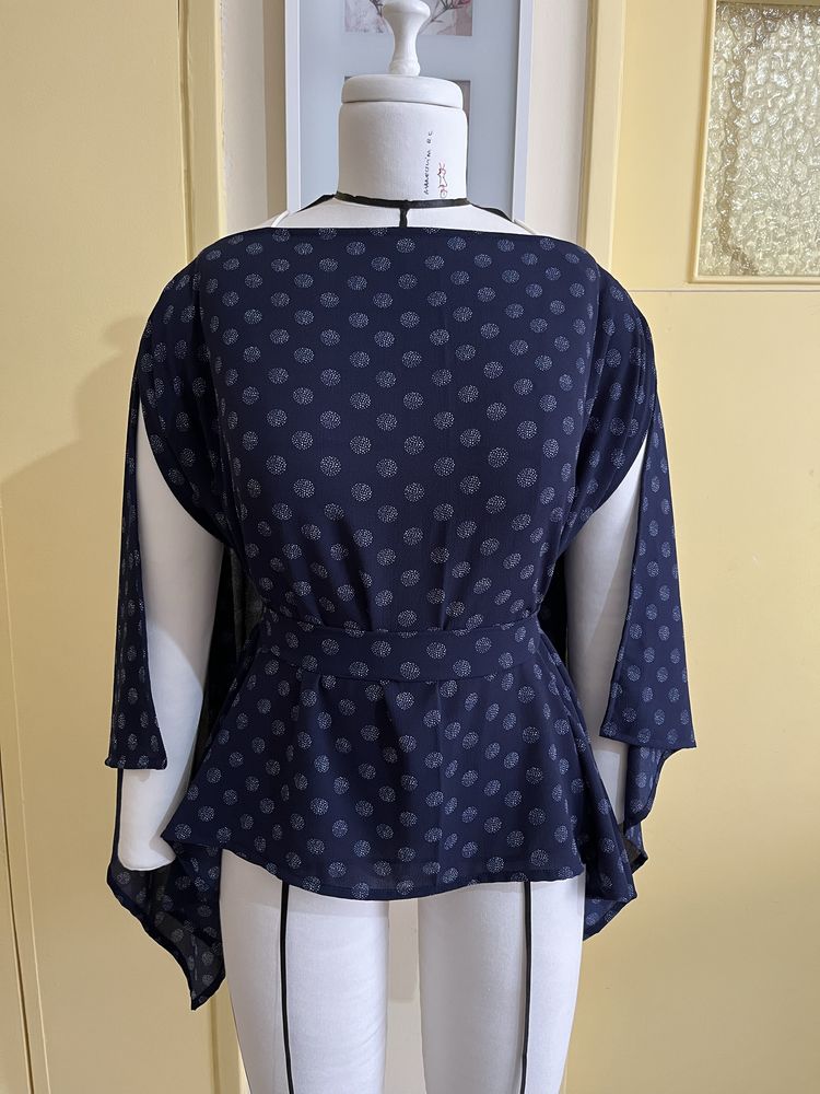 Blusa Capa (nova)