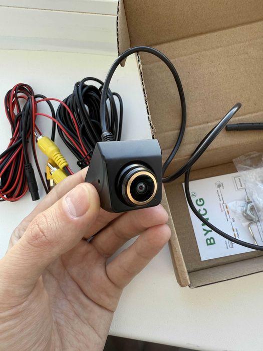 Автомобільна камера заднього огляду універсальна AHD 9-32V FullHD 1080